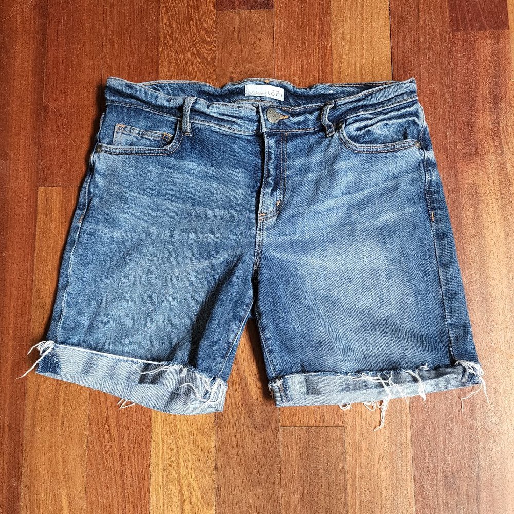 LOFT Cut-Off Jean Shorts Size 29/8